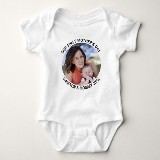 Onze eerste Moederdag Mama & Me Custom Photo Romper (Voorkant)