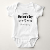Onze eerste Moederdag op maat Romper (Voorkant)