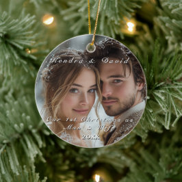Onze eerste persoonlijke kerstfoto keramisch ornament