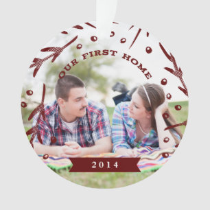 Onze eerste thuisfeestdag ornament