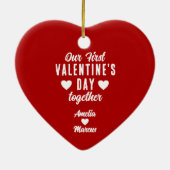 Onze eerste Valentijnsdag samen met Paars Red Keramisch Ornament (Achterkant)