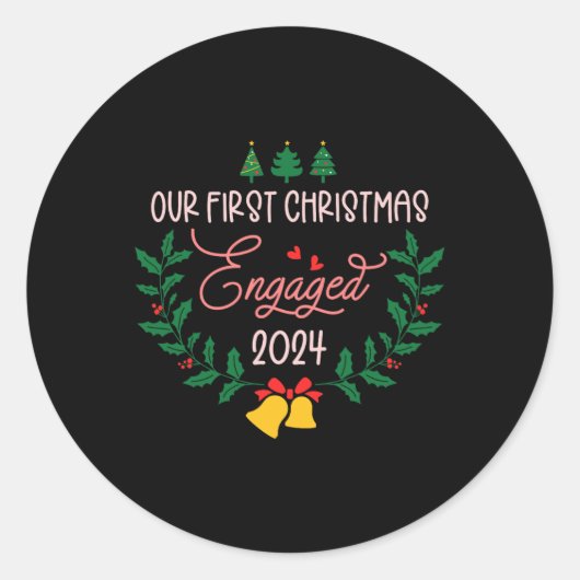 Onze eerste verloofde Verloving 2024 Ronde Sticker (Voorkant)