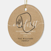 Onze Eerste Wereldwijde Pandemische Kerstvakantie  Keramisch Ornament (Links)