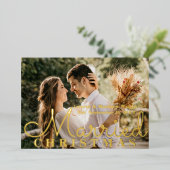 Onze eerste zeer gehuwde Kerstman Mr & Mrs Wedding Folie Uitnodiging (Staand Voorkant)