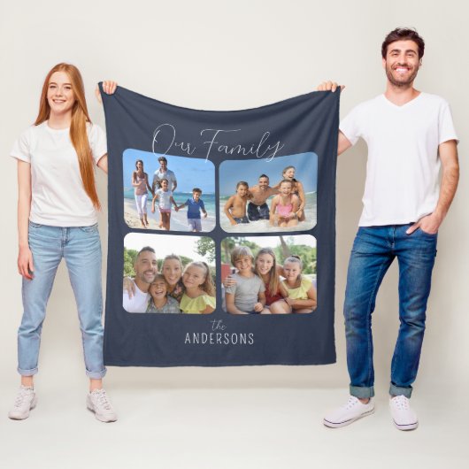 Onze familie kalligrafie script 4 foto's blauw fleece deken (In situ)