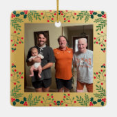 Onze Familie Kerstfoto Goud en Holly Lijst Keramisch Ornament (Achterkant)