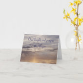 "Onze gedachten en gebeden zijn bij jullie." Kaart (Gele Bloem)