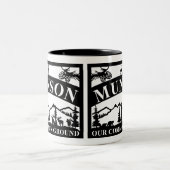 Onze gemeenschappelijke grond tweekleurige koffiemok (Center)