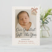 Onze Grootste Cadeau Baby Aankondiging Kerstkaart (Staand voorkant)