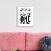 Onze grootste zwakte | Motiverende quote Canvas Afdruk (Insitu (Woonkamer))