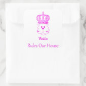 Onze hond regelt ons huis-pleisterkteken vierkante sticker (Tas)