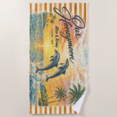 Onze Honeymoon Dolphins Aangepaste Vintage Strandh Strandlaken (Voorkant)