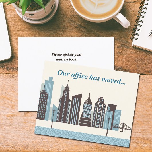 Onze kantoren hebben de moderne skyline van de sta aankondiging