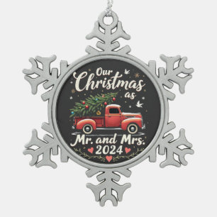Onze Kerstmis als Mijnheer en Mevrouw 2024 Overeen Tin Sneeuwvlok Ornament