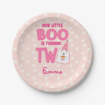 Onze kleine boe die twee Halloween 2e verjaardag d