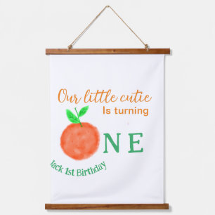 Onze kleine cutie sinaasappel een verjaardag citru hangend wandkleed