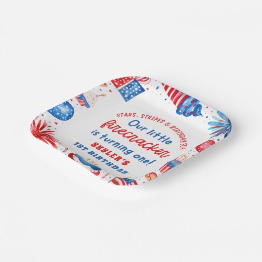 Onze Kleine Firecracker 4 juli 1 Verjaardag Papieren Bordje (Gebogen)
