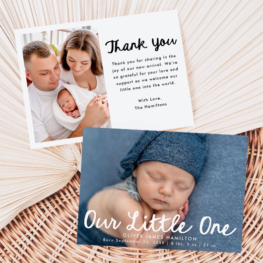 Onze Kleine Handgeschreven Script Foto Geboorte Aankondiging