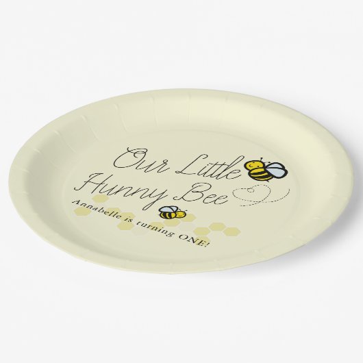 Onze Kleine Hunny Bee Geel Meisje Verjaardag Papieren Bordje (Gekanteld)
