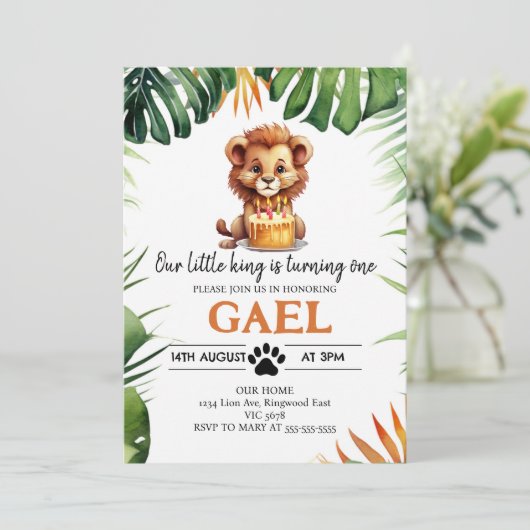 Onze kleine koning leeuw kroon 1e verjaardag kaart (Staand voorkant)