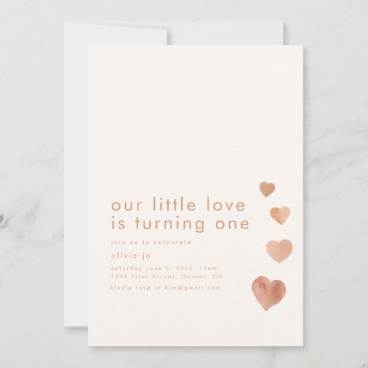 Onze kleine liefde is het draaien van een verjaard kaart (Voorkant)