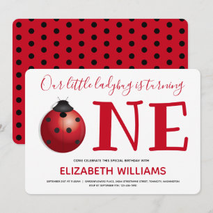 Onze kleine lieveheersbeestje die één eerste verja kaart