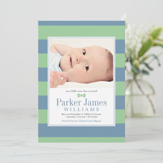 Onze kleine Man groene leisteen knappe baby jongen Aankondiging (Staand voorkant)