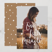 Onze kleine mirakeltypografie Foto Zwangerschap Aankondiging (Voorkant / Achterkant)