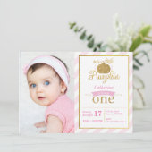 Onze Kleine Pompoen Goud/Roze Verjaardag Uitnodige Kaart (Staand voorkant)