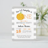 Onze kleine pompoen is één eerste verjaardag kaart (Staand voorkant)