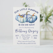 Onze kleine pompoen is onderweg, blauw Baby shower Kaart (Staand voorkant)