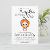 Onze kleine pompoen verjaardagsuitnodigingen kaart (Staand voorkant)