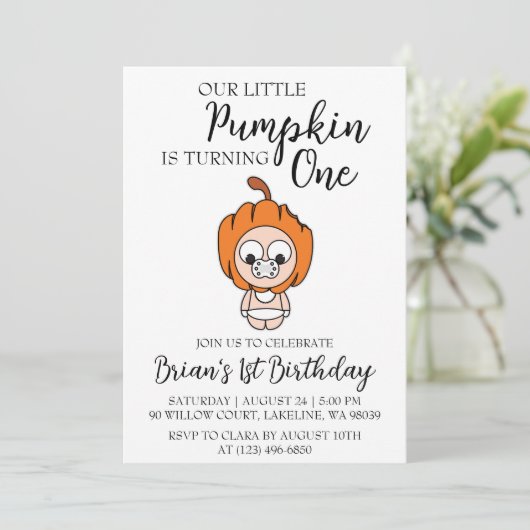 Onze kleine pompoen verjaardagsuitnodigingen kaart (Staand voorkant)