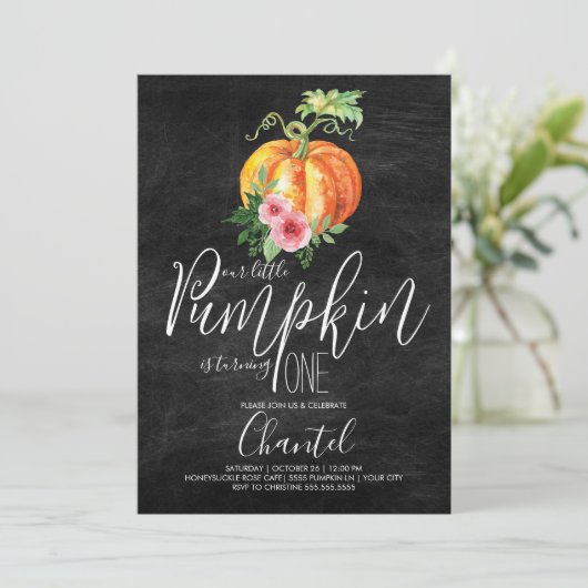 Onze Kleine Pompoen Wordt Eén Jaar Uitnodiging (Staand voorkant)