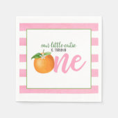 Onze kleine schatje is het draaien van een servet  (Voorkant)