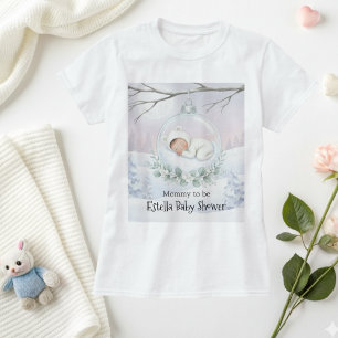 Onze Kleine Sneeuwbaby is op komst Moeder Cadeau T-shirt