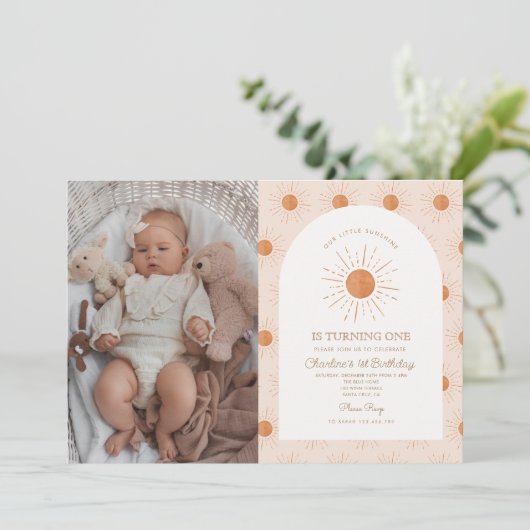 Onze kleine Sunshine Sun Retro Minimale 1e Verjaar Kaart (Staand voorkant)