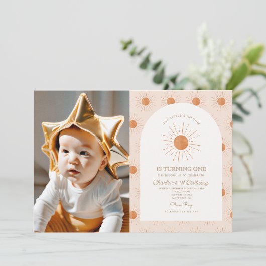 Onze kleine Sunshine Sun Retro Minimale 1e Verjaar Kaart (Staand voorkant)