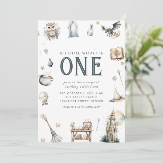 Onze Kleine Tovenaar Verjaardagsuitnodiging Kaart (Staand voorkant)