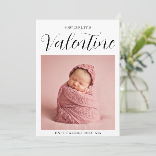 Onze kleine Valentijn Baby Geboorte Aankondiging (Staand voorkant)