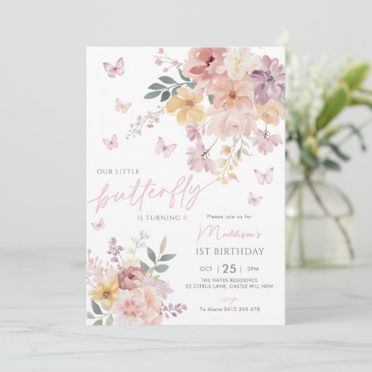 Onze kleine vlinderbloem 1e verjaardag kaart (Staand voorkant)