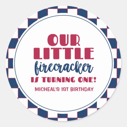 Onze kleine voetzoeker is één verjaardag aan het w ronde sticker (Voorkant)