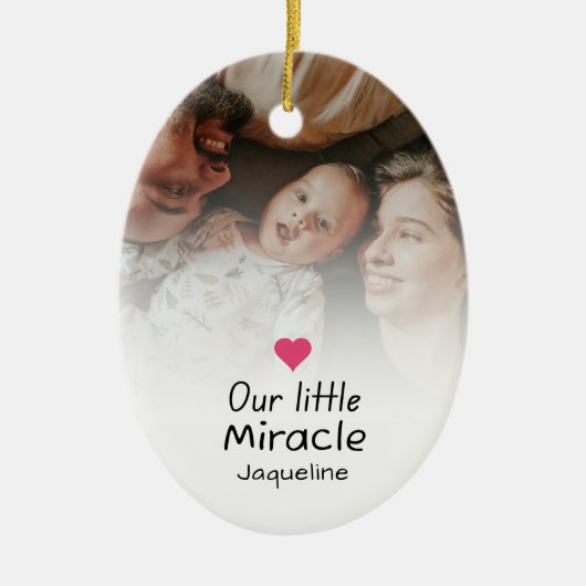 Onze kleine wonder Baby pasgeboren foto Keepsake Keramisch Ornament (Voorkant)