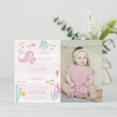 Onze kleine zeemeermin verjaardagsuitnodiging met kaart (Staand voorkant)