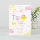 ONZE KLEINE ZONNESCHIJN WORDT TWEE JAAR KAART (Staand voorkant)