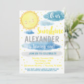 Onze kleine zonnige verjaardagsfeestuitnodiging kaart (Staand voorkant)
