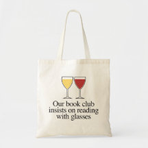 Onze leesclub staat erop om met een bril te lezen