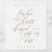 Onze liefde heeft niet alleen onze datum kalligraf wijn etiket (Enkel label)