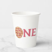 Onze lieve taart is één kopje papieren bekers (Voorkant)