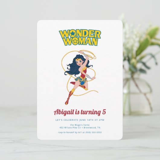 Onze 'Little Wonder Woman Girls Birthday' uitnodig Kaart (Staand voorkant)